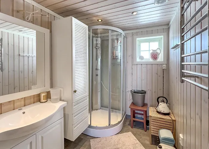 3 Bedroom Lovely In