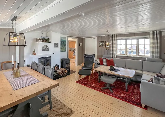 3 Bedroom Lovely In