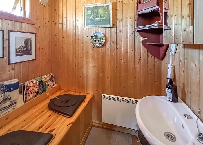 펜션 3 Bedroom Lovely In Sjusjoen